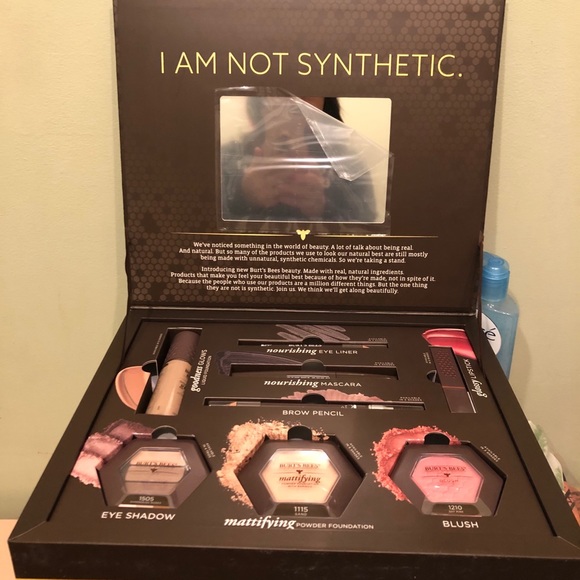 Burt's Bees Makeup 7 Products SET NEW BOX - Picture 6 of 8